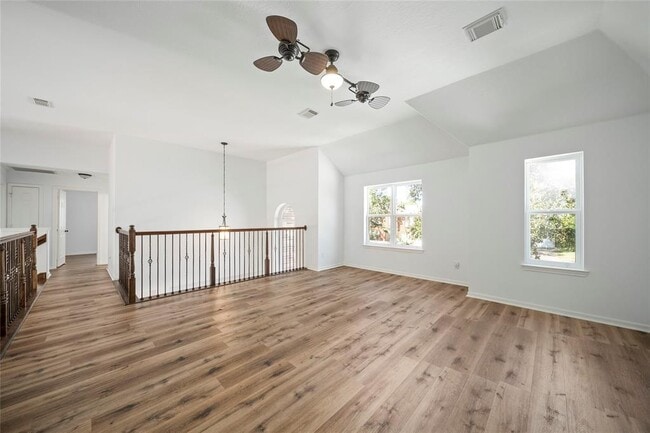 Building Photo - 2111 Scenic Hollow Ct