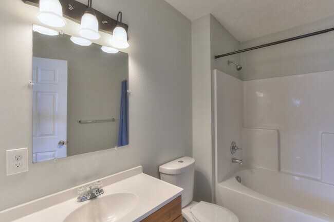 Building Photo - 3052 RG Buchanan Dr