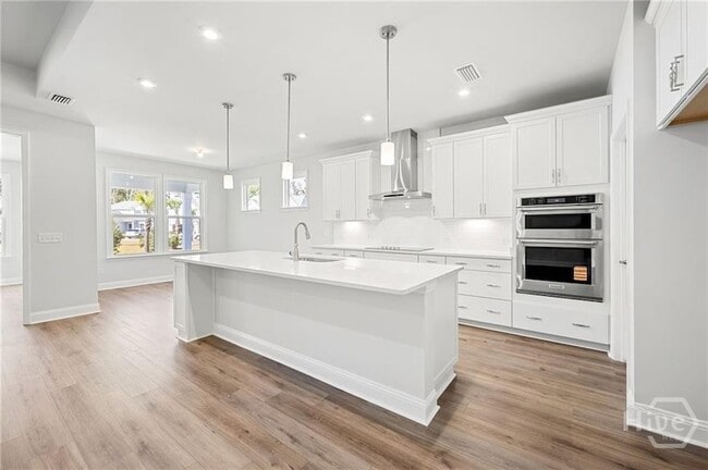 Building Photo - 469 Monterey Lp