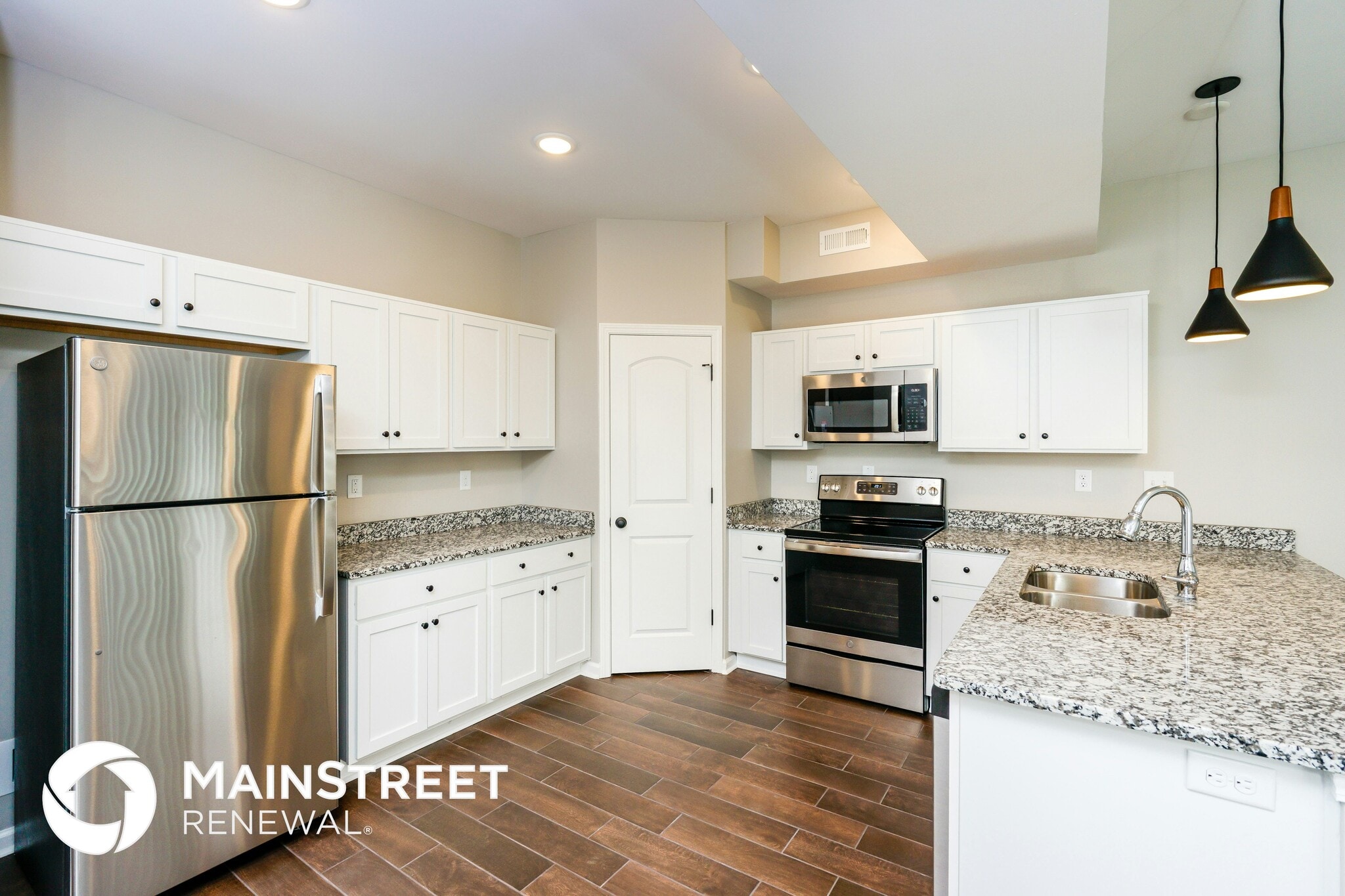 Building Photo - 2061 Paddle Wheel Dr