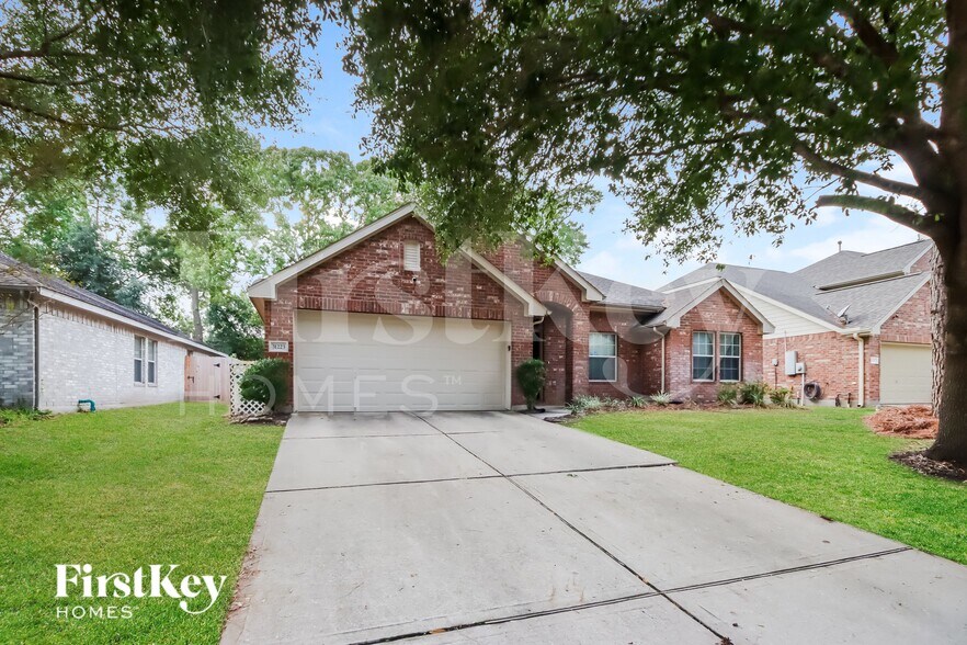 Building Photo - 31223 Rainwood Park Ln
