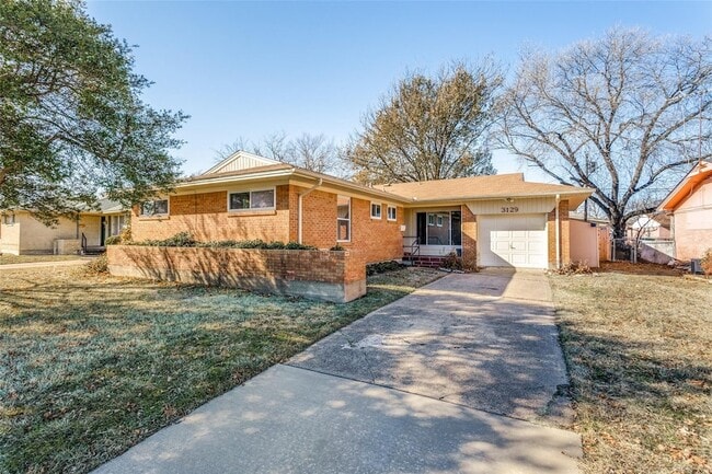 Building Photo - 3129 Old Orchard Rd