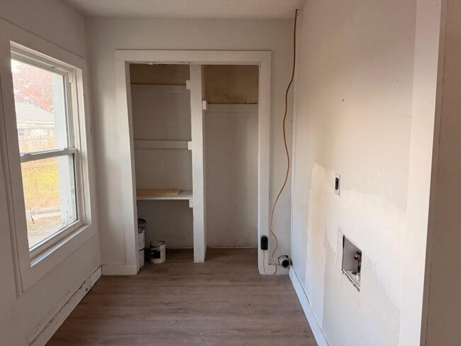 Building Photo - 1201 W Baxter Ave