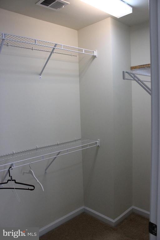 Building Photo - 43579 Wheat Berry Terrace