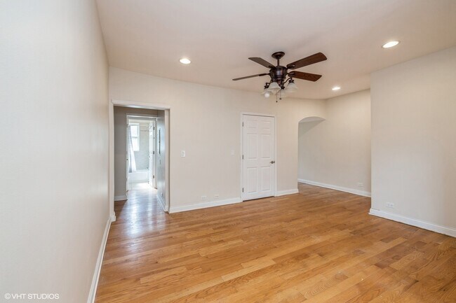 Building Photo - 56 Forest Ave