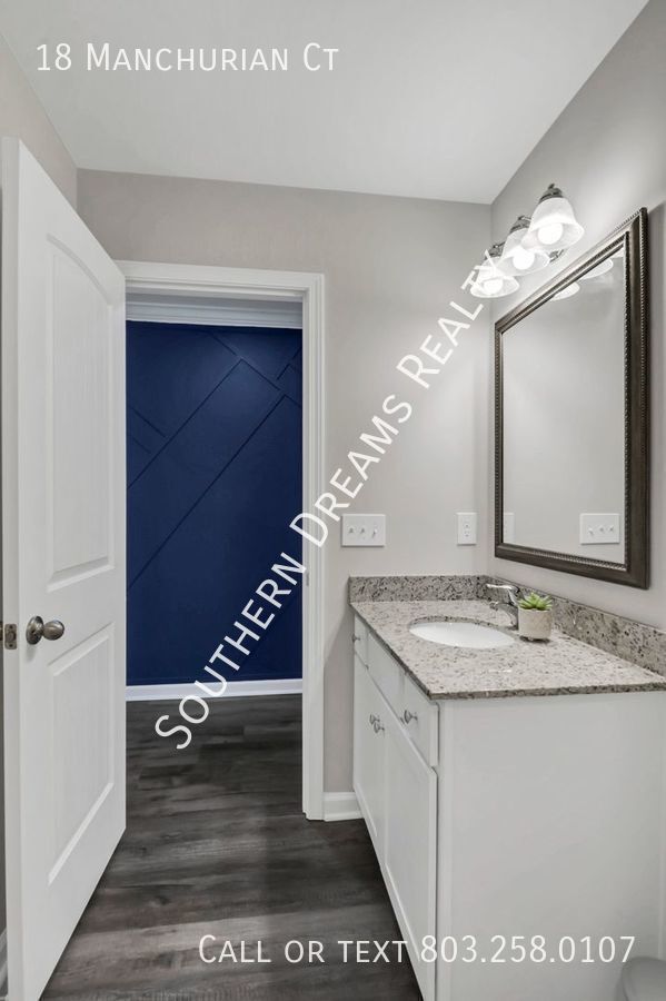 Building Photo - 18 Manchurian Ct