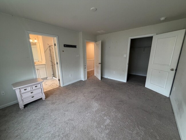 Building Photo - 310 Mantoloking Dr