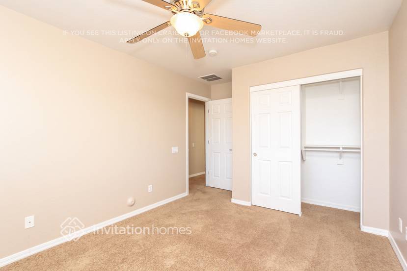 Building Photo - 1922 W Faria Ln
