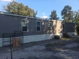 Building Photo - 1444 Valley Grove Rd