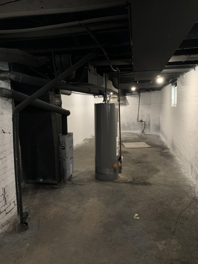 Building Photo - 1500 Clairmount Ave