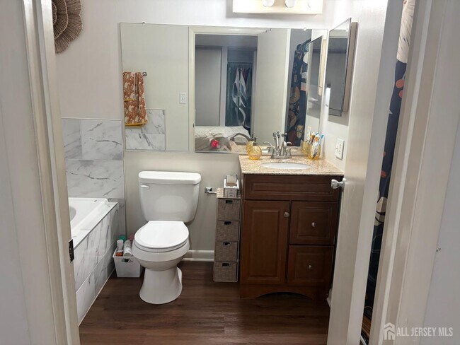 Building Photo - 4403 Aberdeen Dr
