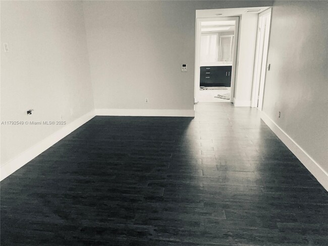 Building Photo - 21205 Yacht Club Dr