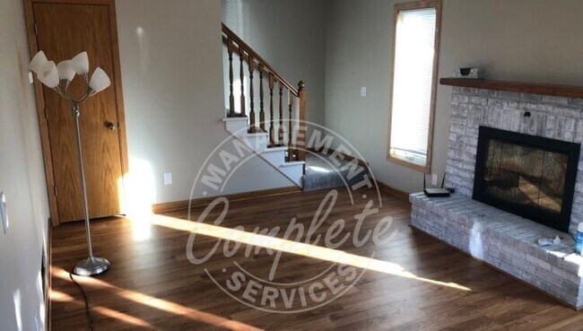 Building Photo - 4710 Osage Pt