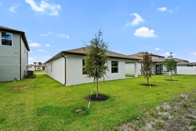 Building Photo - 5025 Armina Pl