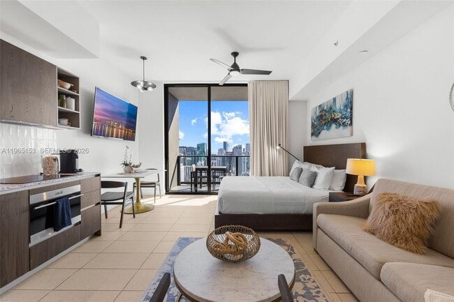 Building Photo - 159 NE 6th St