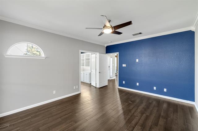 Building Photo - 1109 San Saba Dr