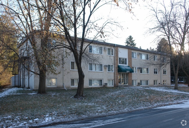 Building Photo - Third Street Apartments