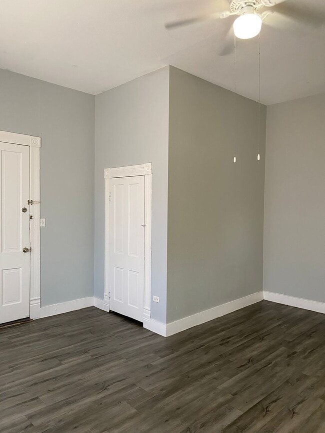 Building Photo - 1318 Willow St