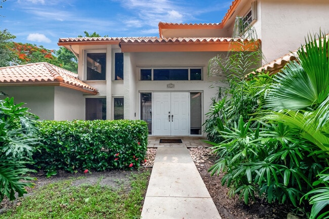 Building Photo - 2244 NW 39th Dr
