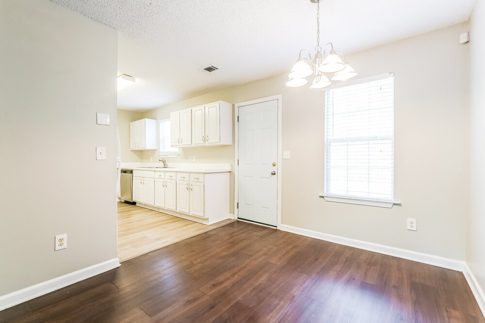 Building Photo - 555 Jackson Lake Rd