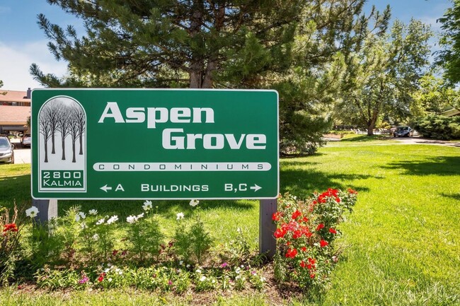 Building Photo - Updated 2B/2B Condo in Aspen Grove Communi...