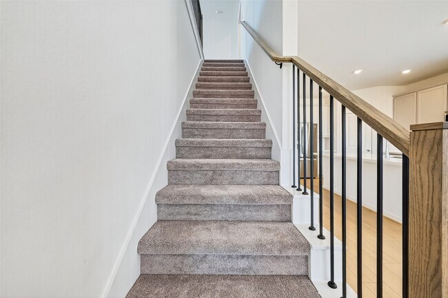 Building Photo - 21534 Coronado Grn Dr