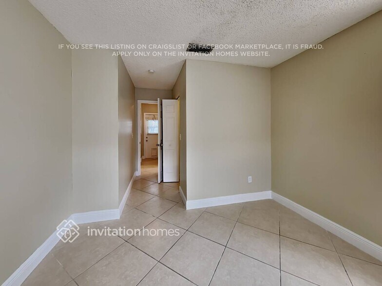 Building Photo - 6251 Sedgewyck Cir W