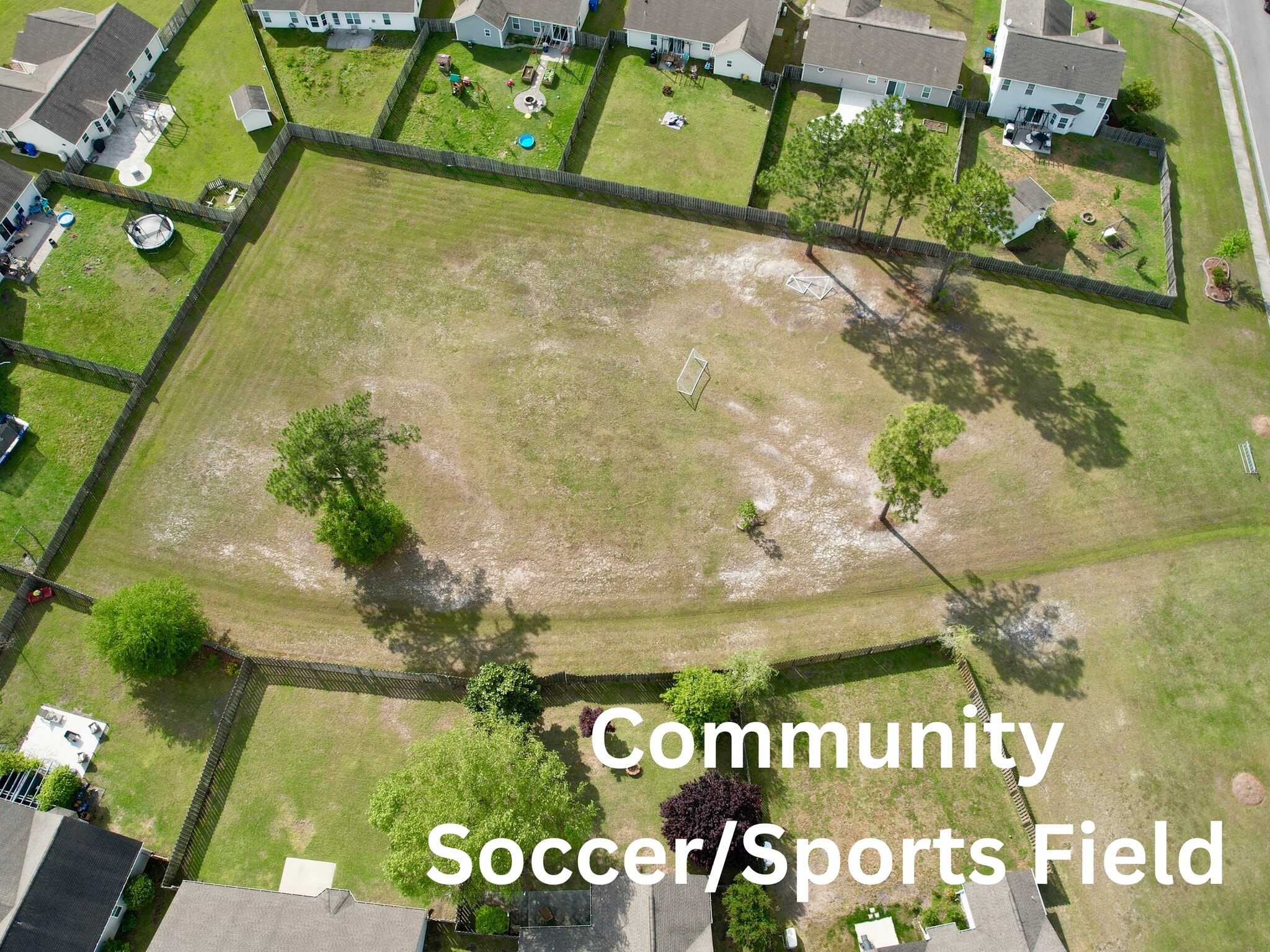 Building Photo - 213 Red Carnation Dr