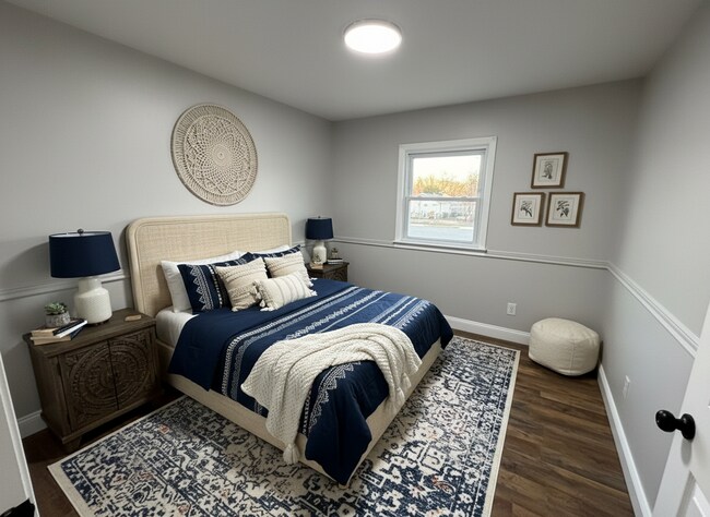 Building Photo - Spacious 5-Bedroom Bi-Level on a Quiet Cul-de-Sac!