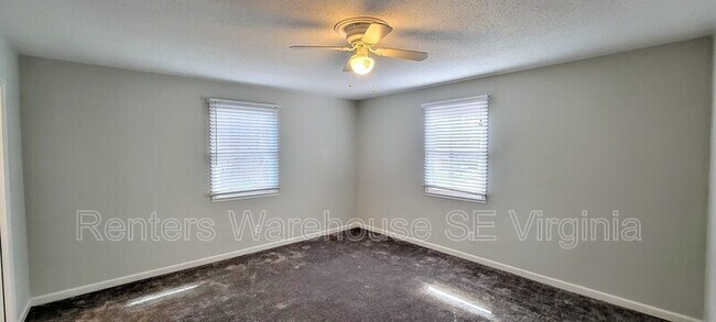 Building Photo - 5942 Clear Springs Rd