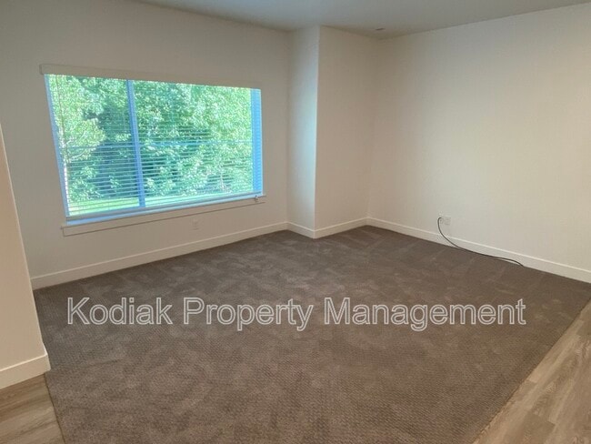 Building Photo - 1108 N 1880 W