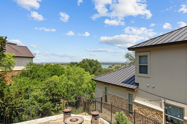 Building Photo - 112 Big Sky