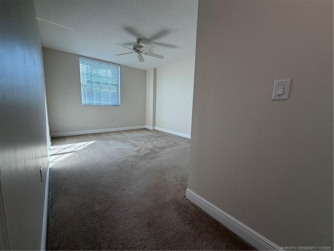 Building Photo - 610 Clematis St