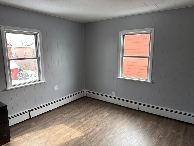 Building Photo - 462 Hackensack Ave