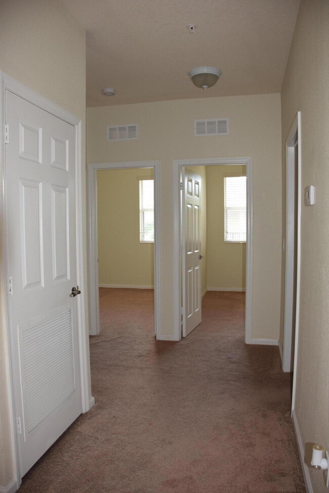 Building Photo - 4536 Monarch Way