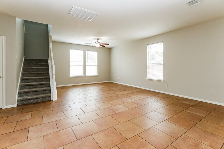 Building Photo - 21202 Allenham Ct