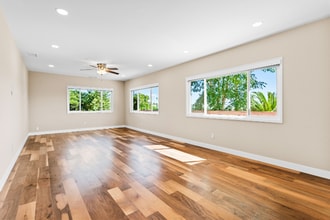 Building Photo - 3610 Mary Ln