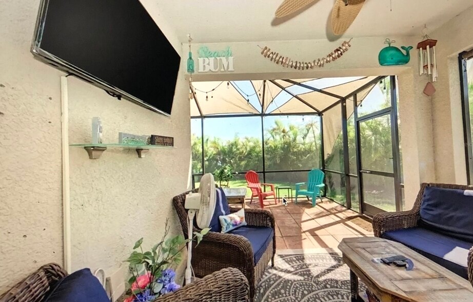 Screen Patio - 15450 Trinity Fall Way