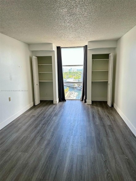 Building Photo - 13499 Biscayne Blvd