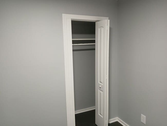 Building Photo - 8 Mangam St