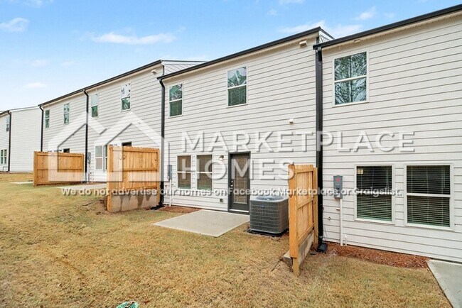 Building Photo - 2103 Avalon Rdg