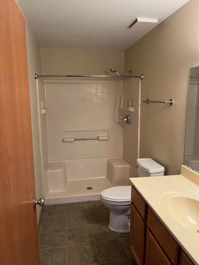 Building Photo - Nehemiah Properties-Building 2