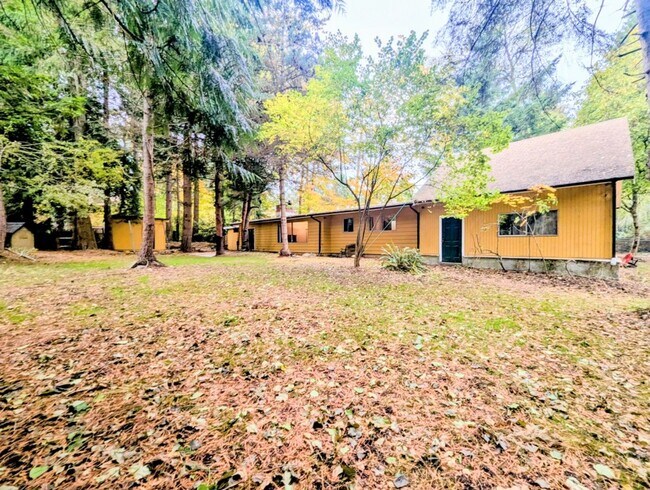 Building Photo - 3Bd/1.75Ba Lake Forest Park House