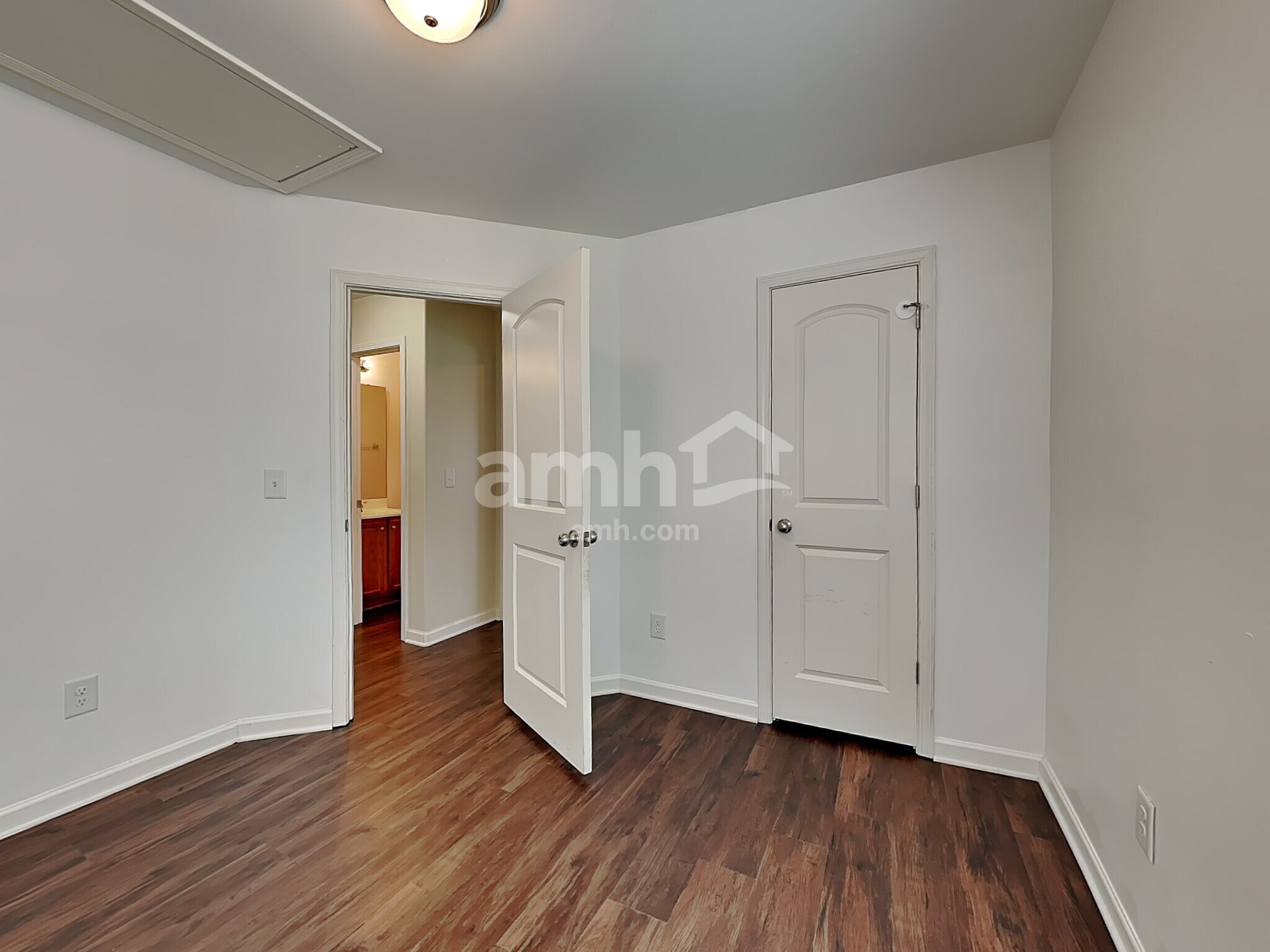 Building Photo - 3248 Laurenfields Way