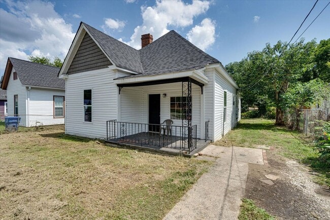 Building Photo - 3-Bedroom Home in Chattanooga – $1,350/Month