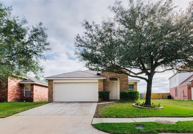 Primary Photo - 12110 English Brook Cir