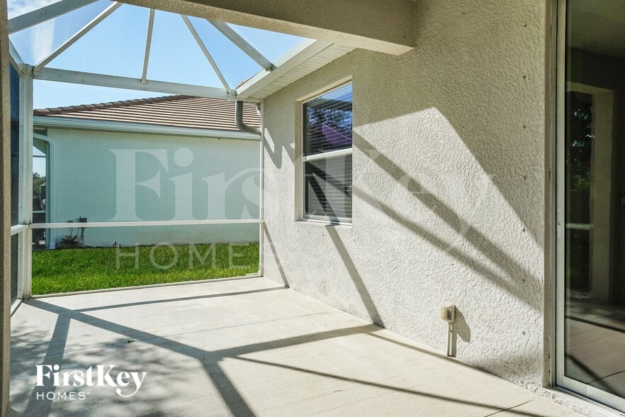 Building Photo - 5089 Grand Cypress Blvd