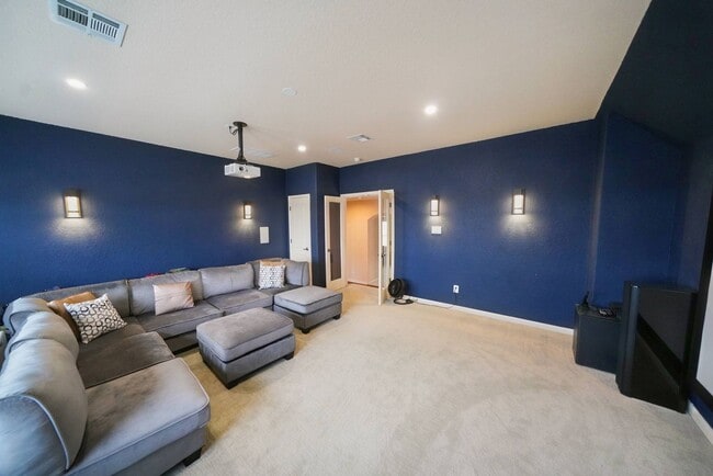 Building Photo - Executive Style Home Now Available in Ston...