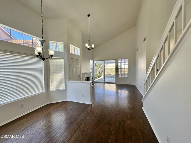 Building Photo - 495 Novara Way