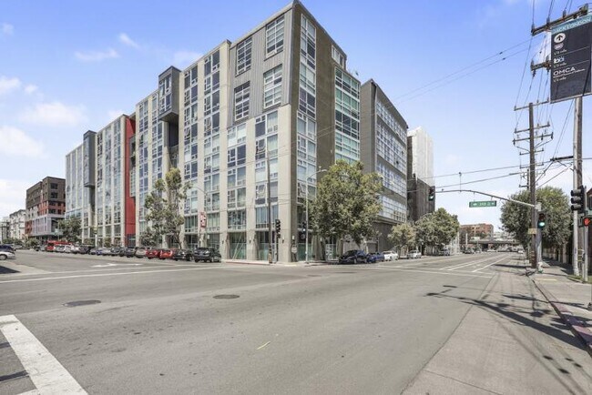 Building Photo - Modern Industrial Loft in Jack London Square
